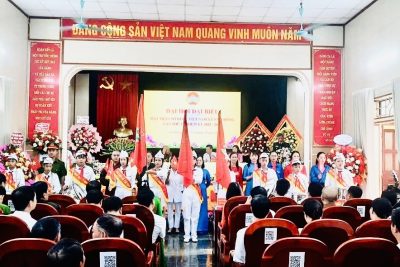 ĐỘI DANH DỰ CHÀO MỪNG ĐẠI HỘI MTTQ VÀ ĐẠI HỘI ĐOÀN TNCSHCM XÃ NAM HỒNG